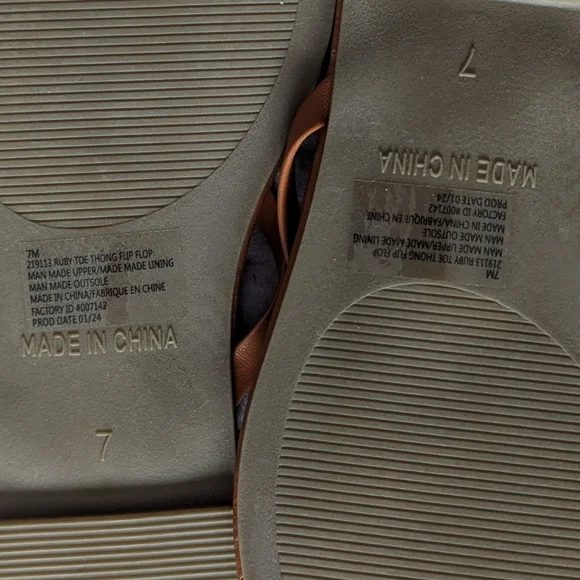 Maurices Women's Brown Sandals - Picture 2 of 2